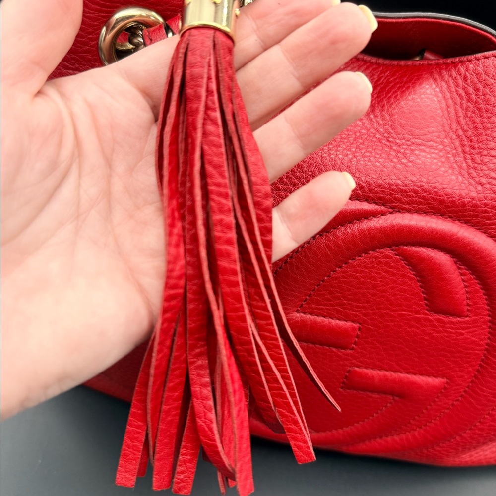 AUTHENTIC Gucci Soho Medium Chain Shoulder Bag - Red Pebbled Leather - Picture 11 of 16